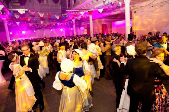Wiener Wäschermädelball 2013, Teil 6 033 © Arman Rastegar